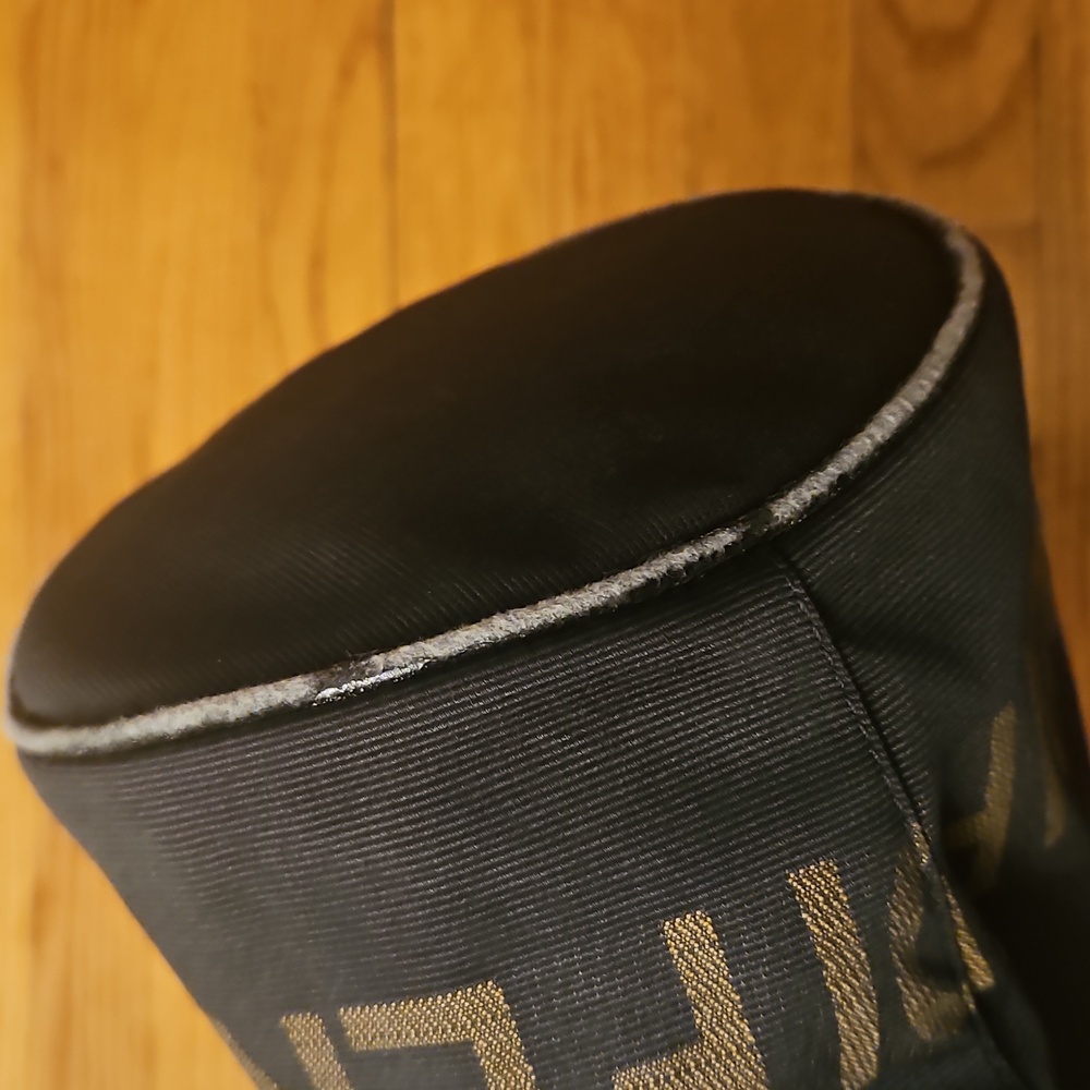 FENDI Bucket BAG! Authentic Vintage Beauty. Black Nylon! - Picture 5 of 7